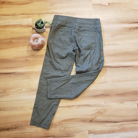 Prana Oliver Green Pants - Picture 2 of 3